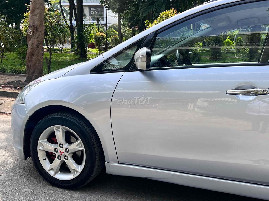 Mitsubishi Grandis 2008 xe cực chất,ít gặp!. Mua bán Ô tô tại Quận 6 Tp Hồ Chí Minh được đăng bởi Phong hình 5