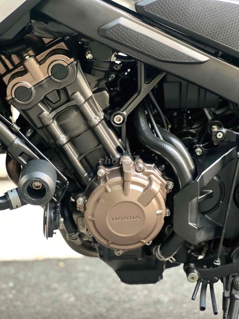 Honda CB650R 2020 Bạc 24000 km. Mua bán Xe máy tại Quận Gò Vấp Tp Hồ Chí Minh được đăng bởi Đặng Hoàng Minh Khánh hình 5