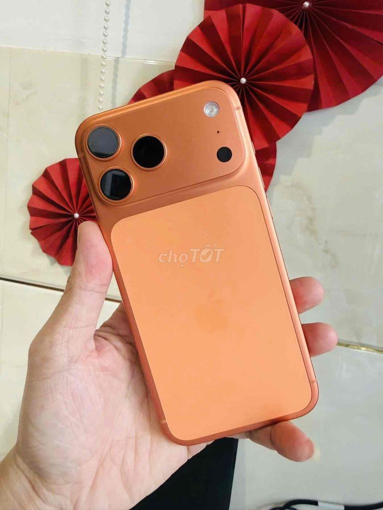 Apple iPhone 17 Pro Max 256GB Cam Như mới. Mua bán Điện thoại tại Quận 8 Tp Hồ Chí Minh được đăng bởi Tâm hình 1