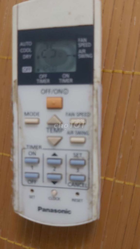 Điều khiển điều hòa Panasonic Trắng. Mua bán Máy lạnh, điều hoà tại Quận Đống Đa Hà Nội được đăng bởi Tùng Nguyên hình 1
