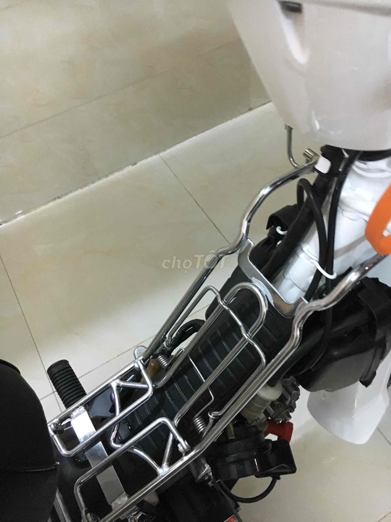 Honda Dream kiểng Cọp màu Trắng Sport, 2 thắng đĩa. Mua bán Xe máy tại Quận 4 Tp Hồ Chí Minh được đăng bởi Pham Van Minh hình 13