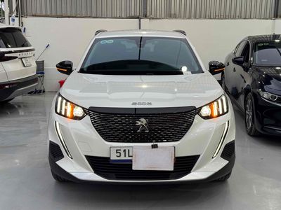 Peugeot 2008 2024 GT Line 1.2 AT - 3600 km