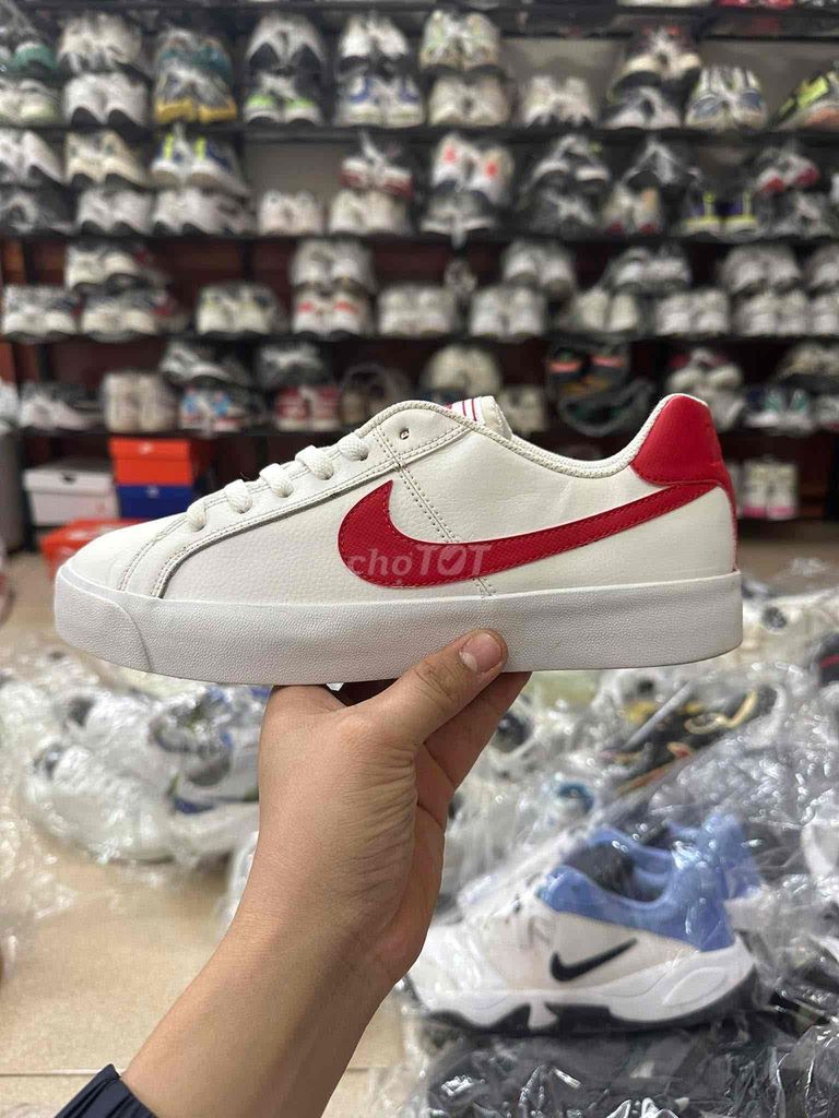 nike court royale AC quá mới luôn ae ạ 📍