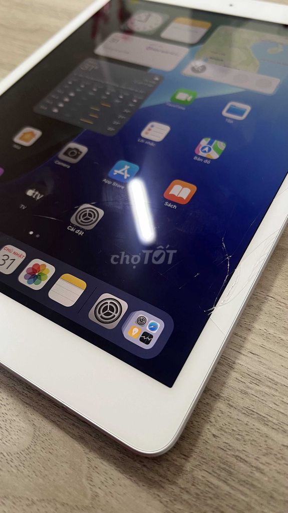 Apple iPad Gen 7 32GB Bạc sử dụng được sim. Mua bán Máy tính bảng tại Quận 11 Tp Hồ Chí Minh được đăng bởi Đặng Minh Thuận hình 1