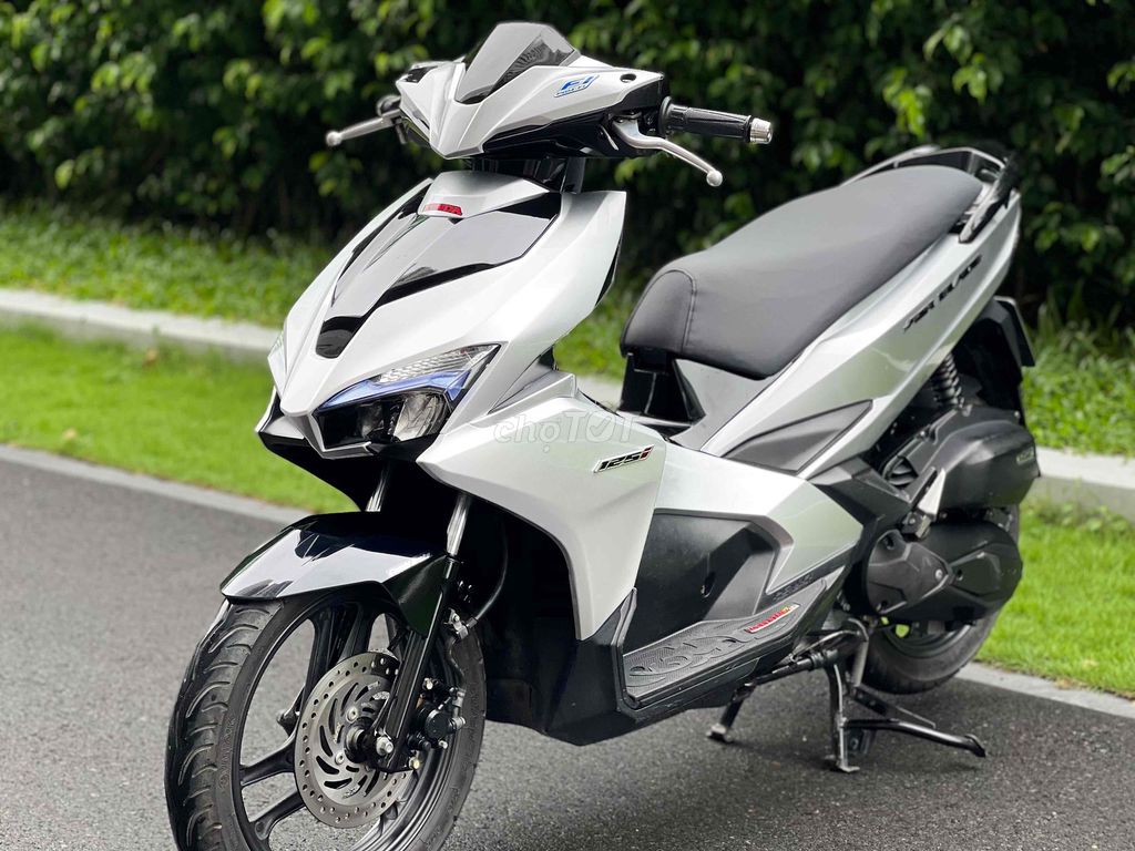 Honda AirBlade 125 2017 Серебристый СРТП 1Владелец Нотариус