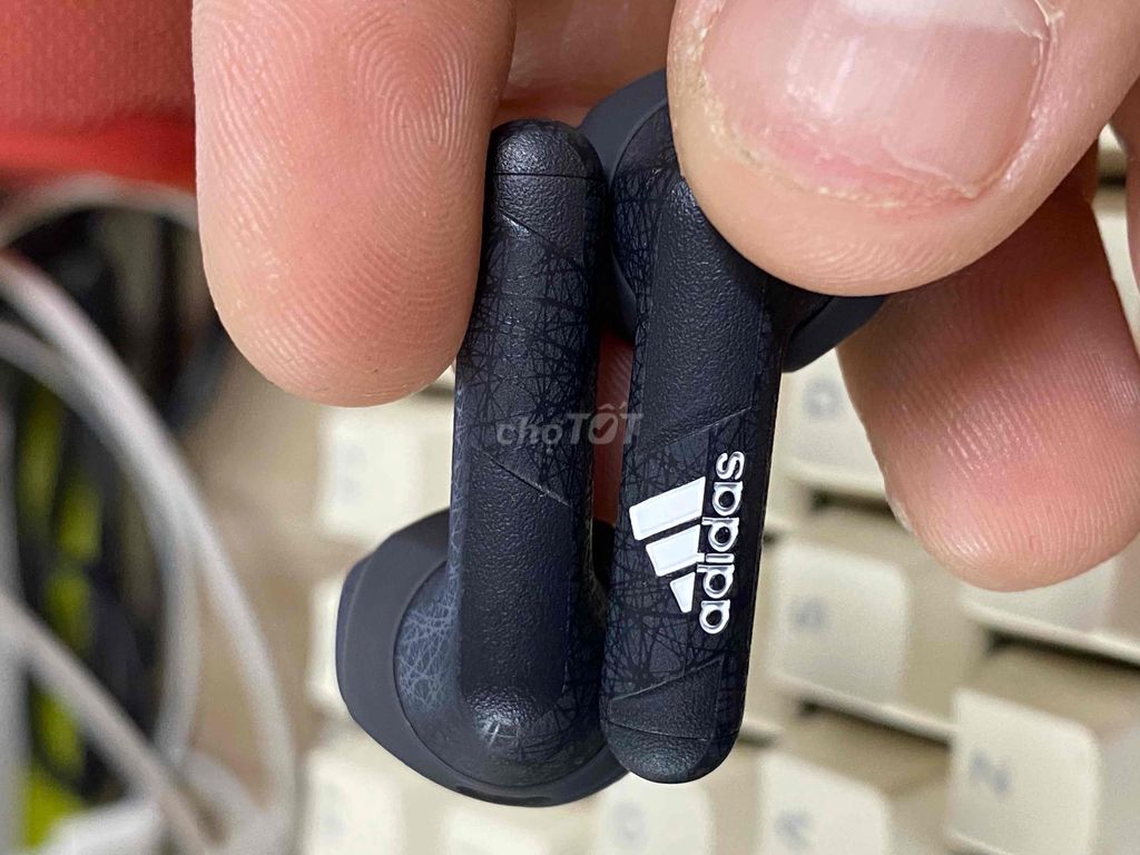 tai nghe Adidas ZNE 01 chính hãng