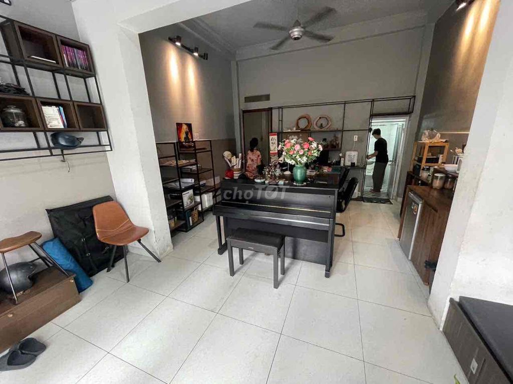 Аренда · 1 комн. · 31 м² · Quận Bình Thạnh, ул. Đường Nguyễn Thượng Hiền