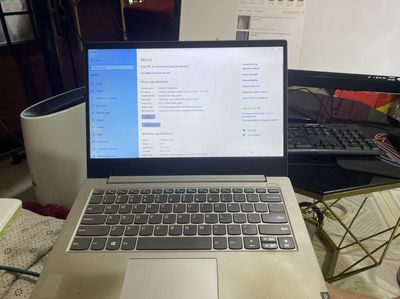 Laptop Lenovo Ideapad (S340-14IWL) i3 thế hệ 8