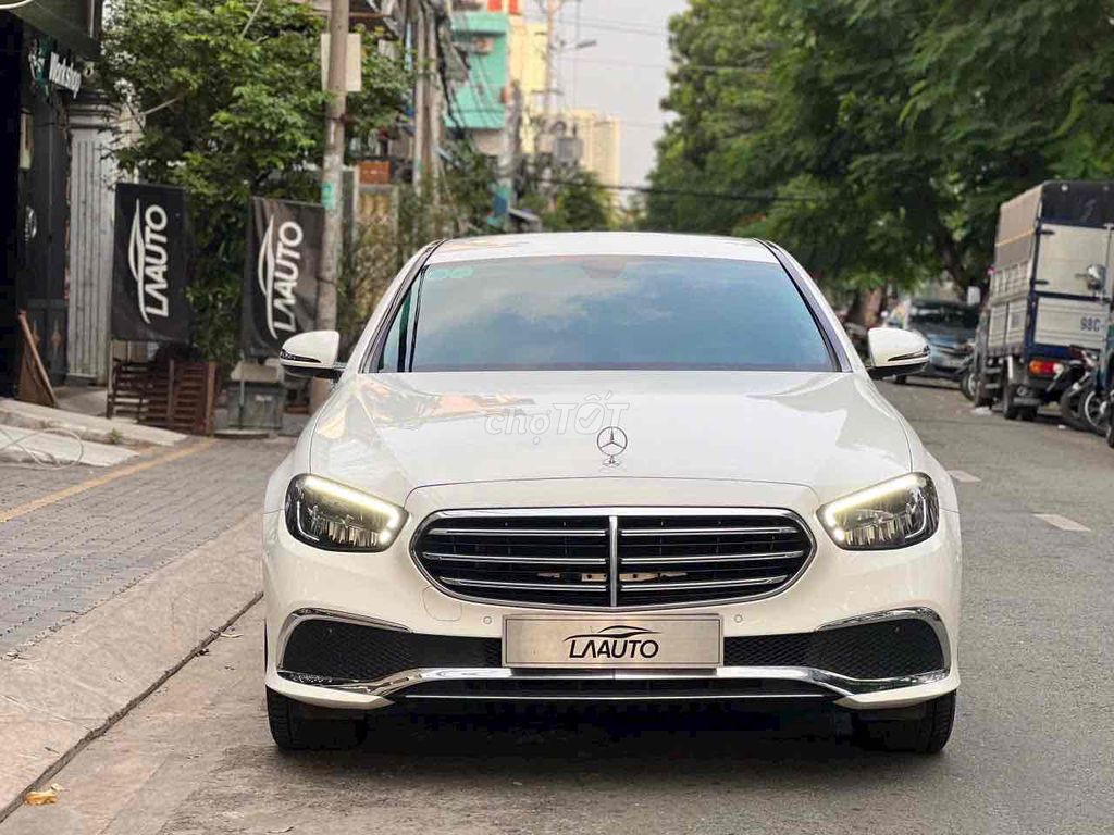 Mercedes E200 Exclusive Sx 2021. Odo 2v3 Km