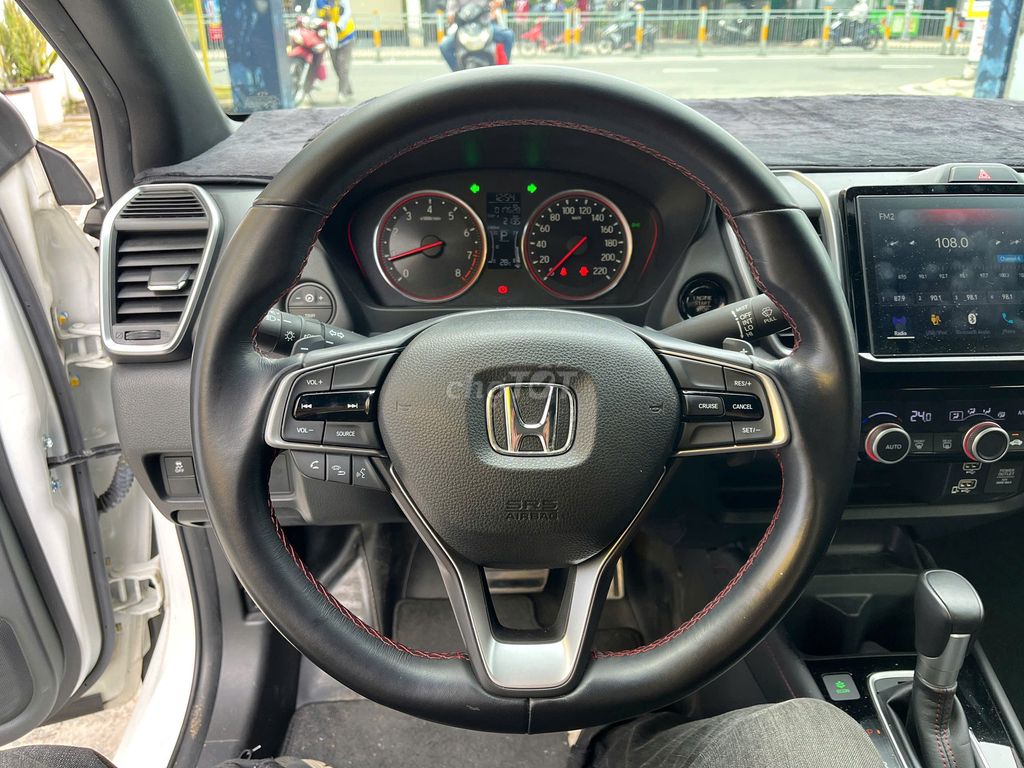 HONDA CITY RS 2023 GIA ĐÌNH LƯỚT ĐẸP 1 CHỦ HT 75%. Mua bán Ô tô tại Thành phố Thủ Đức Tp Hồ Chí Minh được đăng bởi Hiếu hình 12
