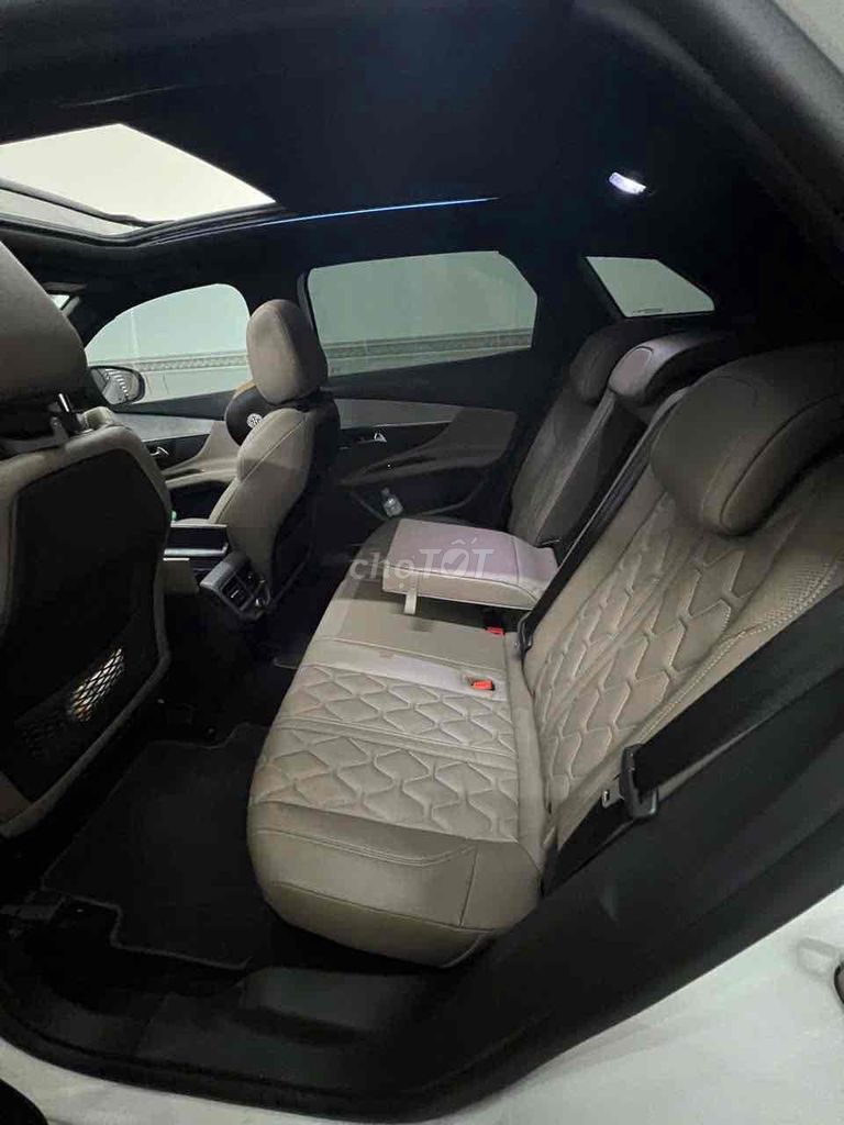 Peugeot 3008 2020 AL - 27000 km , xe nhâp khẩu. Mua bán Ô tô tại Quận Tân Bình Tp Hồ Chí Minh được đăng bởi NHÀ ĐẤT LÂM NHI hình 14