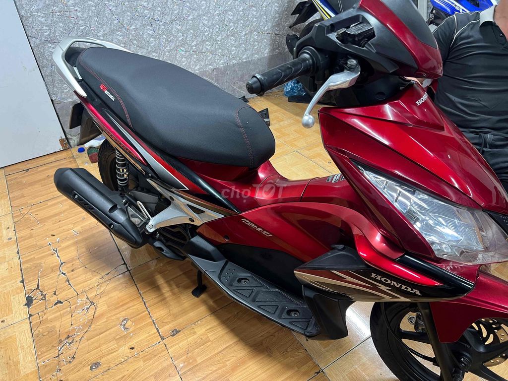 Honda Air Blade Thai FI 2009 Красный