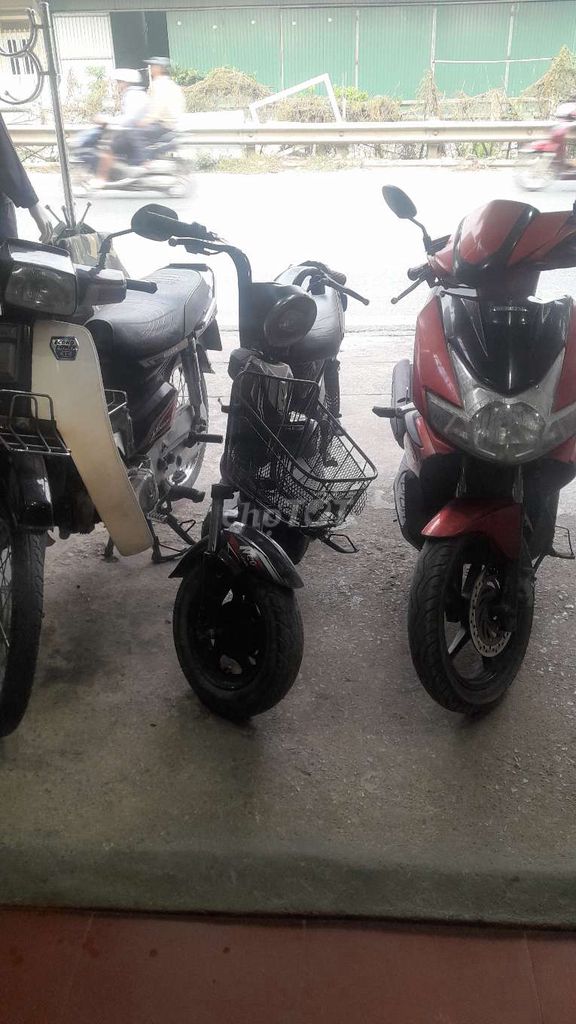 Xe A ri bada +xe Drem. Mua bán Xe máy tại Huyện Phú Xuyên Hà Nội được đăng bởi Thinh Phu hình 5