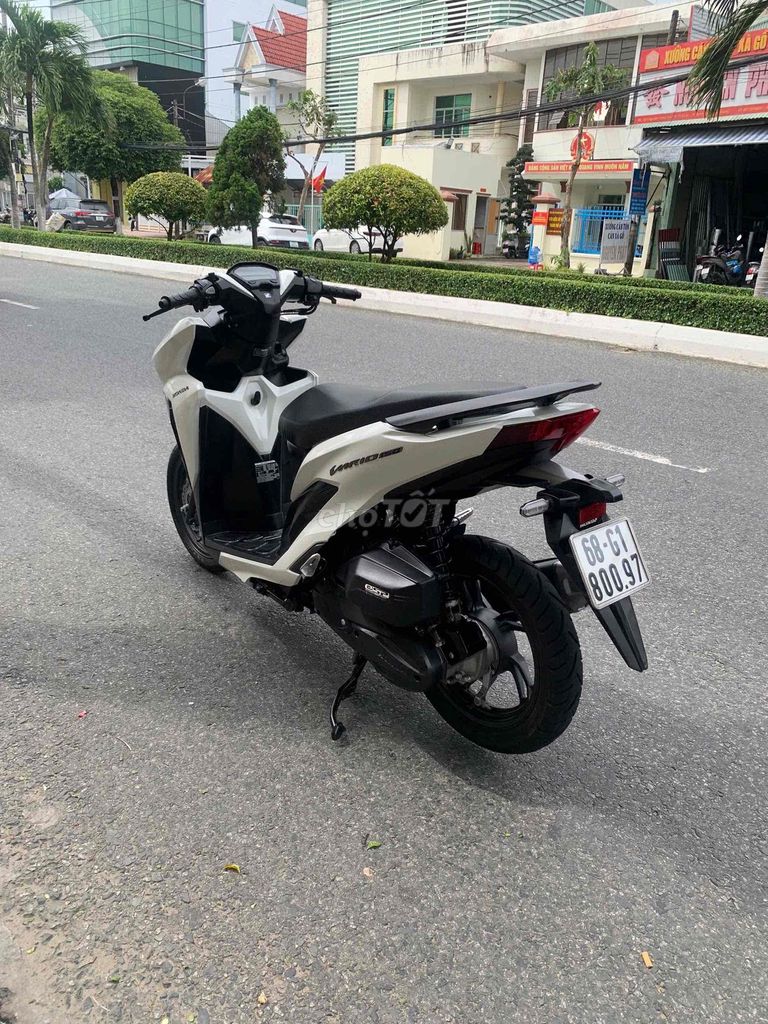 ✅✅ VARIO 150CC 2020 TRẮNG CỰC ĐẸP ODO THẤP VỎ THEO. Mua bán Xe máy tại Thành phố Rạch Giá Kiên Giang được đăng bởi Kali  hình 3