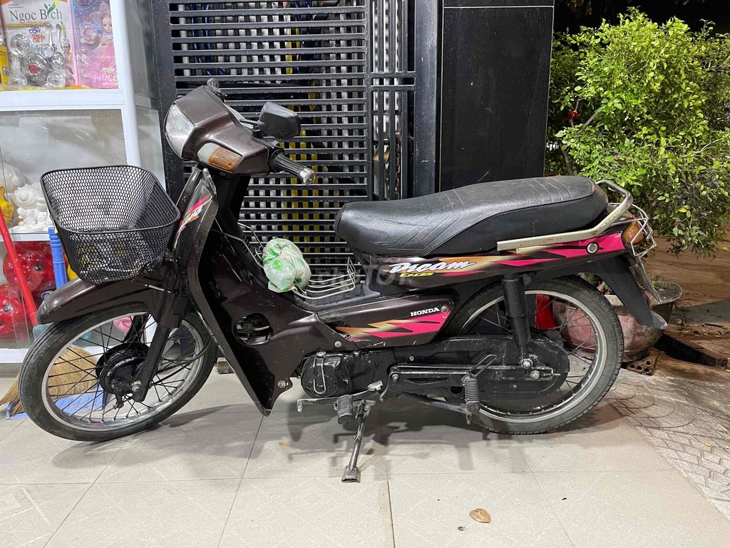 Dream Trung quốc chạy ngon lắm. Mua bán Xe máy tại Thị xã Điện Bàn Quảng Nam được đăng bởi nau hình 1