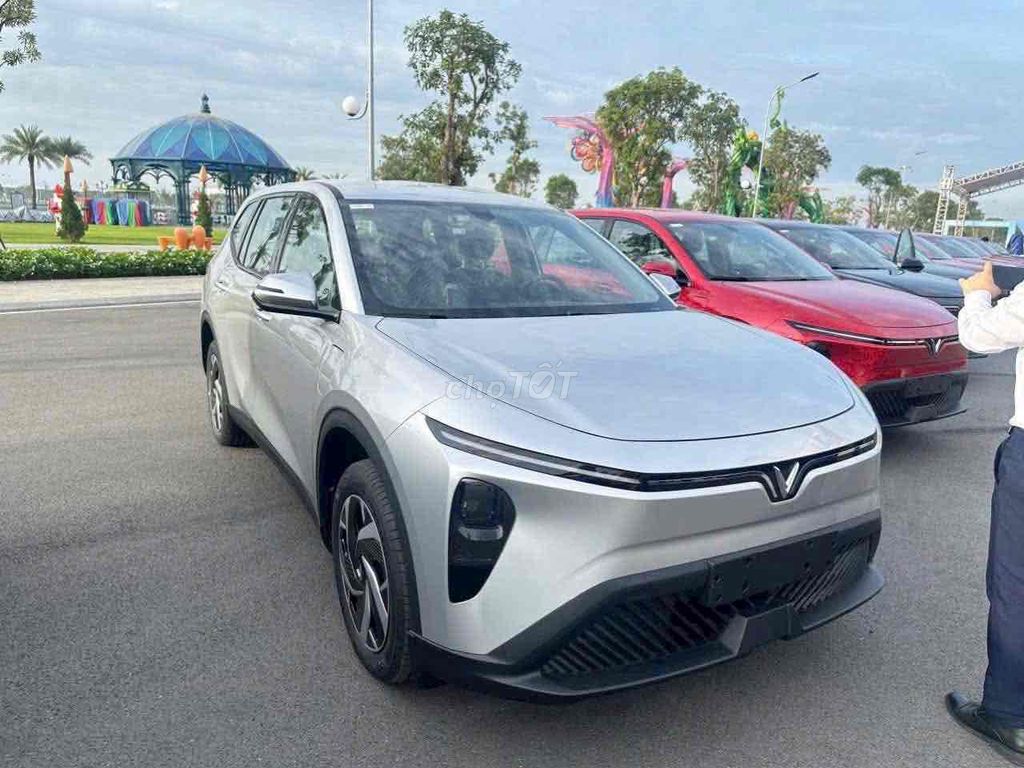 VinFast Limo Green 2025 MPV. Mua bán Ô tô tại Quận 12 Tp Hồ Chí Minh được đăng bởi Phát Nguyễn VinFast hình 19