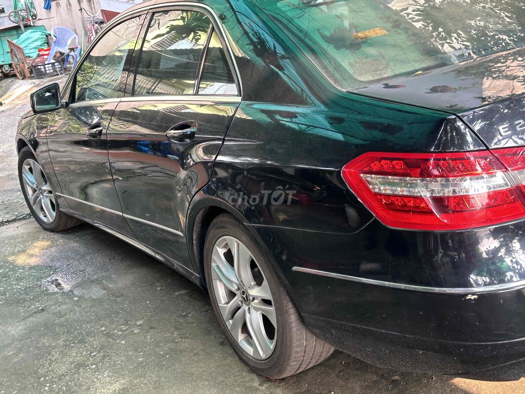 Mercedes Benz E Class 2009 E250 - 140000 km. Mua bán Ô tô tại Huyện Thường Tín Hà Nội được đăng bởi Bảo Long 0320 hình 7