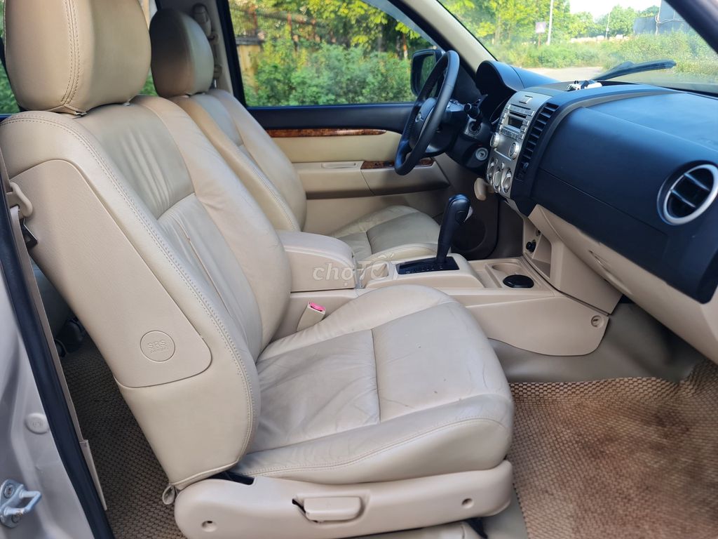 Ford Everest 2011 máy dầu số tự động. Mua bán Ô tô tại Quận 12 Tp Hồ Chí Minh được đăng bởi Xuân Trường hình 10