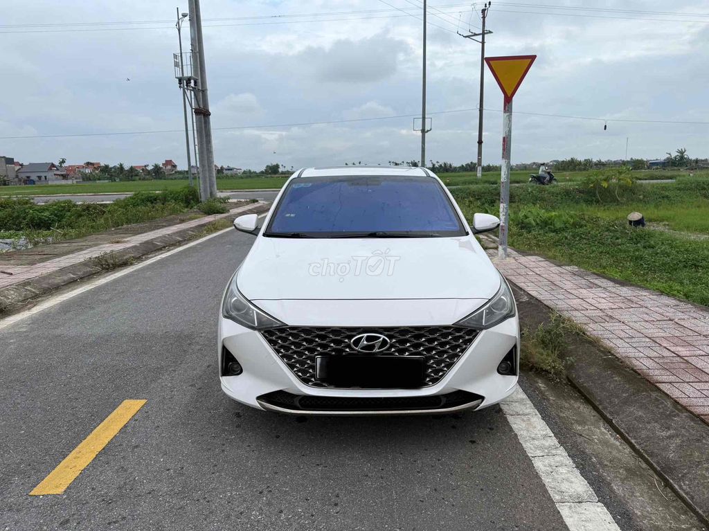 Hyundai Accent 2021 1.4 AT Special - 70000 km. Mua bán Ô tô tại Huyện Kiến Thuỵ Hải Phòng được đăng bởi Đặng Văn Linh hình 1