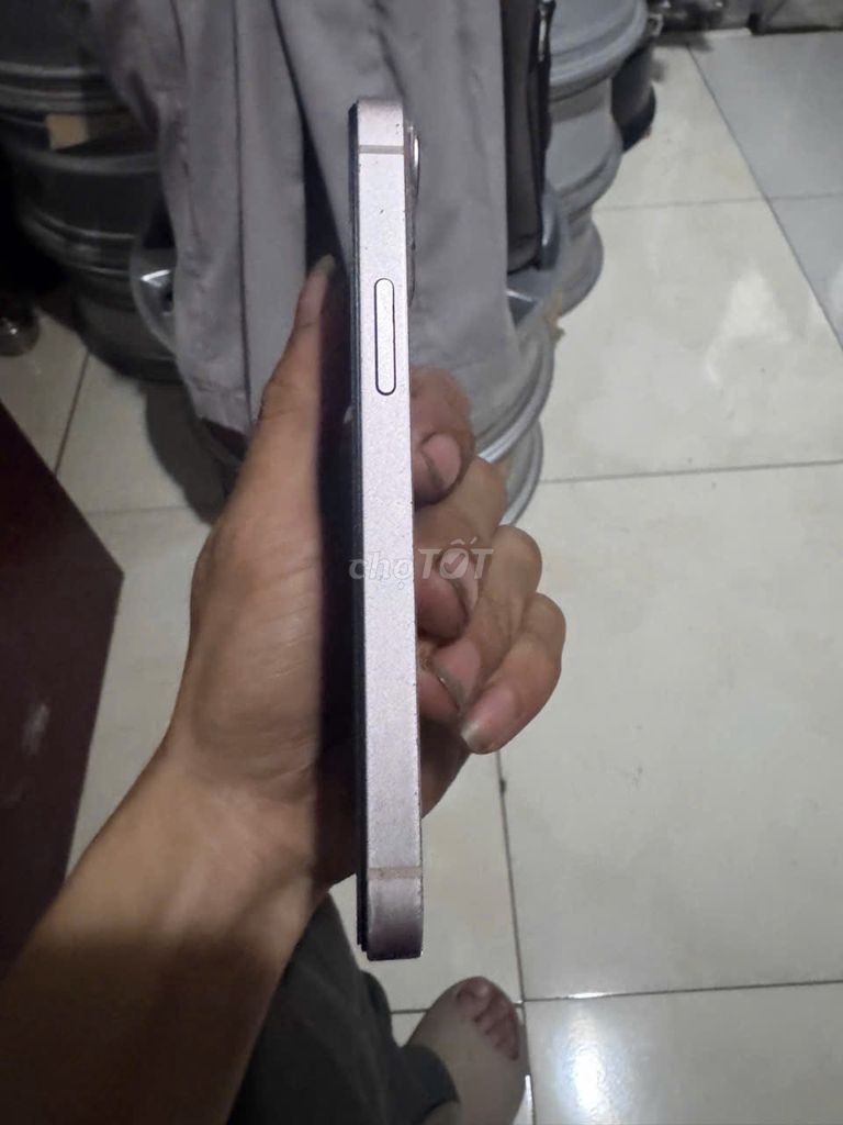 Apple iPhone 13 mini màn hình đã thay. Mua bán Điện thoại tại Quận Bắc Từ Liêm Hà Nội được đăng bởi Hoàng Con hình 1