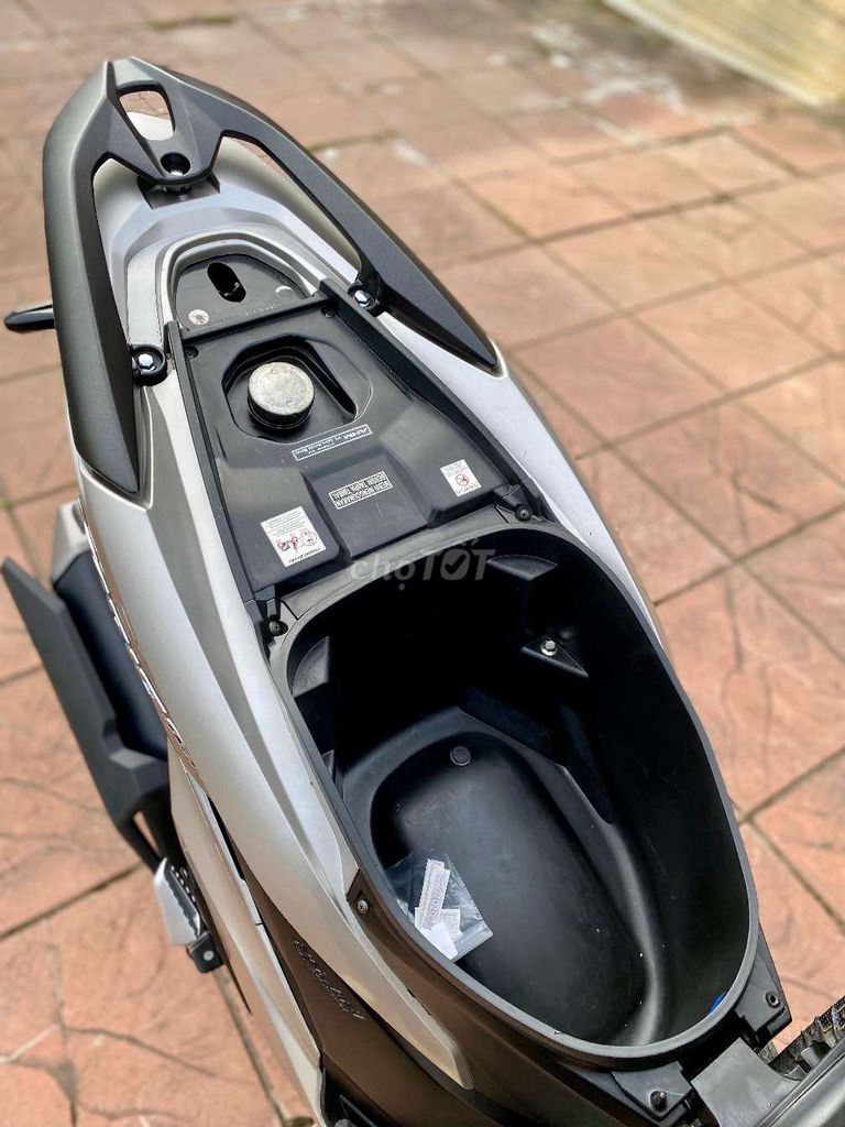 VARIO 150i 2018 nhập indo màu Bạc Nhám Máy Zin. Mua bán Xe máy tại Quận Ninh Kiều Cần Thơ được đăng bởi Xe Máy TÂN LIÊN HƯNG 1 91B hình 14