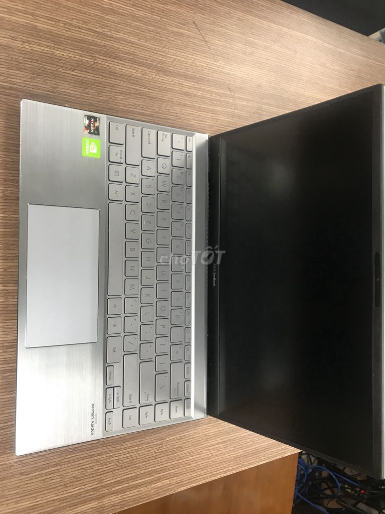 Xác laptop asus zenbook ryzen 5 5500U