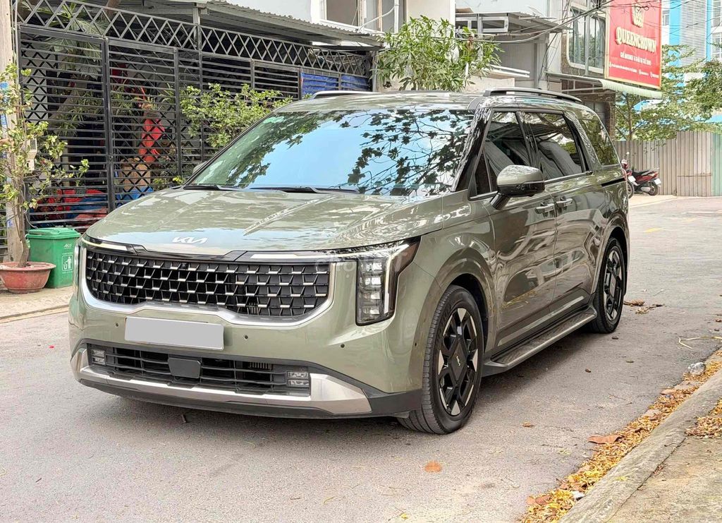 KIA CARNIVAL SIGNATURE 2025 FULL OPTION
