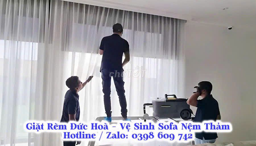 Giặt rèm cửa Đức Hòa, Long An. Dịch vụ tại Huyện Đức Hòa Long An được đăng bởi Dịch vụ vệ sinh và sửa chữa điện tại nhà ở Đức Hòa Long An hình 1