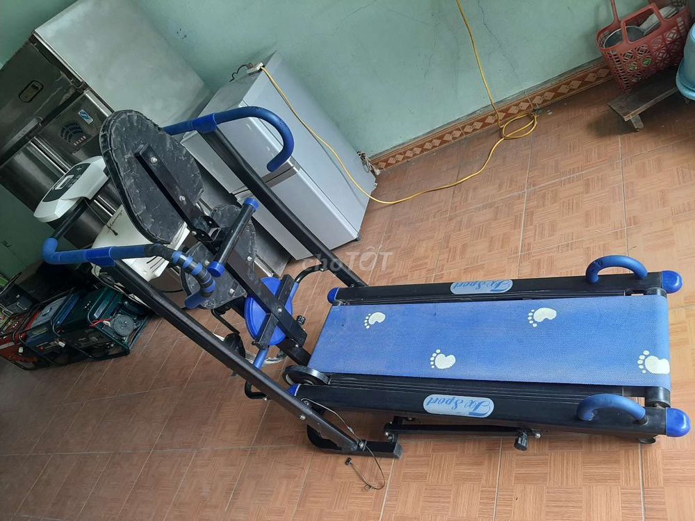 Máy chạy đa năng có cả bộ y hình dùng tốt