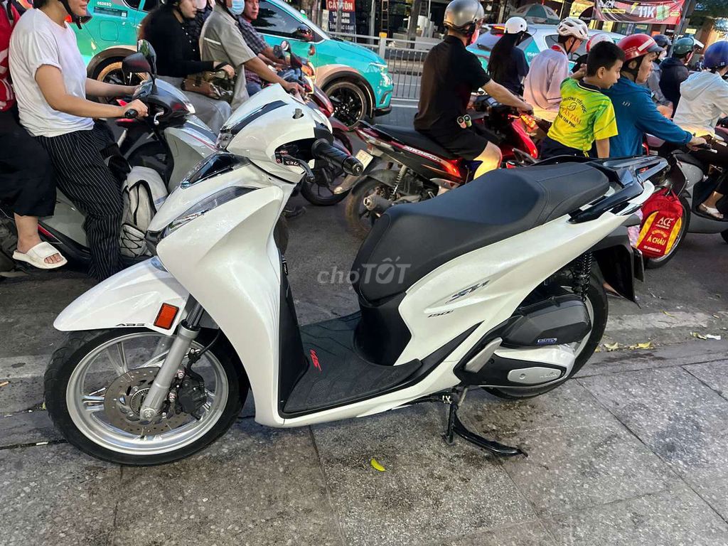 Honda SH 150 ABS cuối 2022 mới 99% Bstp chính chủ. Mua bán Xe máy tại Quận Tân Phú Tp Hồ Chí Minh được đăng bởi Tuanduy hình 2