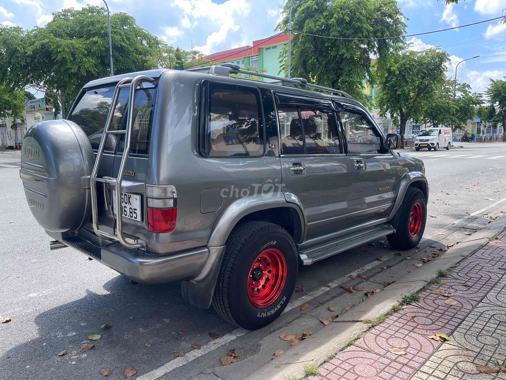 Isuzu Trooper 2004 SE 2 Giàn Lạnh. Mua bán Ô tô tại Quận 12 Tp Hồ Chí Minh được đăng bởi Hồng Trần hình 2