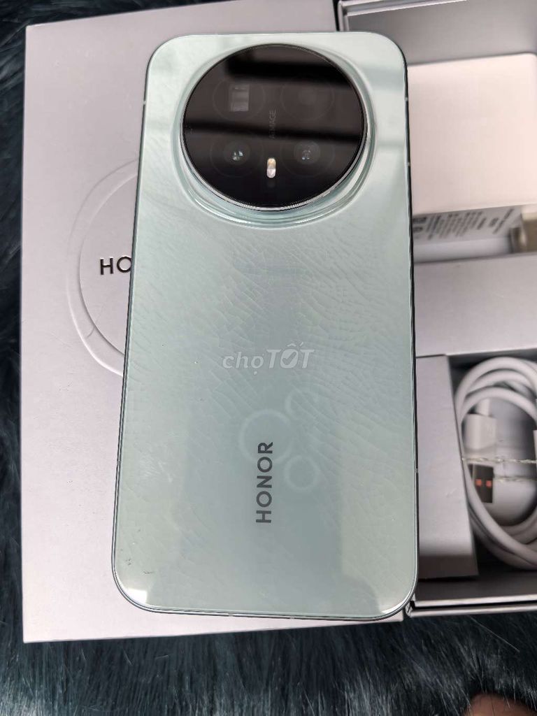 Honor Magic 8 16/512GB fullbox. Mua bán Điện thoại tại Quận Hoàng Mai Hà Nội được đăng bởi LongHung Mobile hình 1