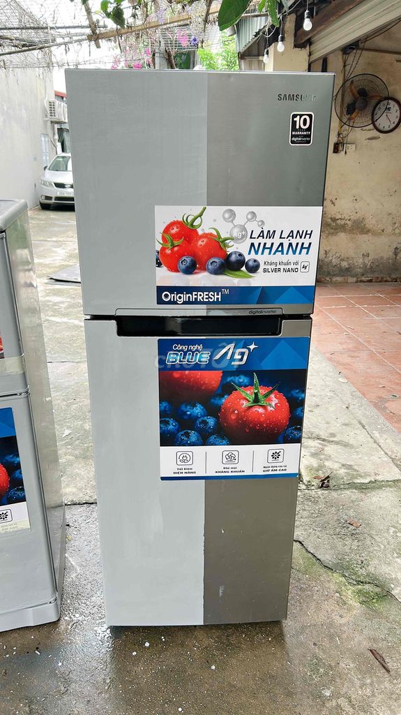 Tủ lạnh Samsung Inverter 240 lít Xám. Mua bán Tủ lạnh tại Quận Long Biên Hà Nội được đăng bởi Tuan anh hình 1