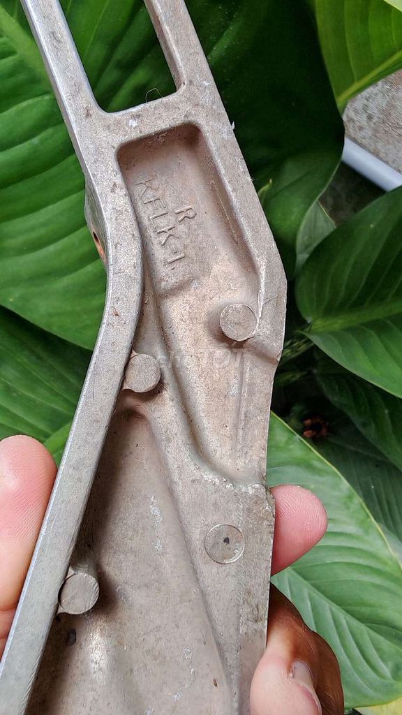 Gác chân dài tháo xe wave thái 110. Mua bán Phụ tùng xe tại Huyện Bình Chánh Tp Hồ Chí Minh được đăng bởi Phụ Tùng Cũ hình 3