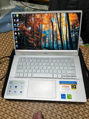 Dell Inspiron 5402 i7 Gen 11 8GB/512GB MX330 Bạc