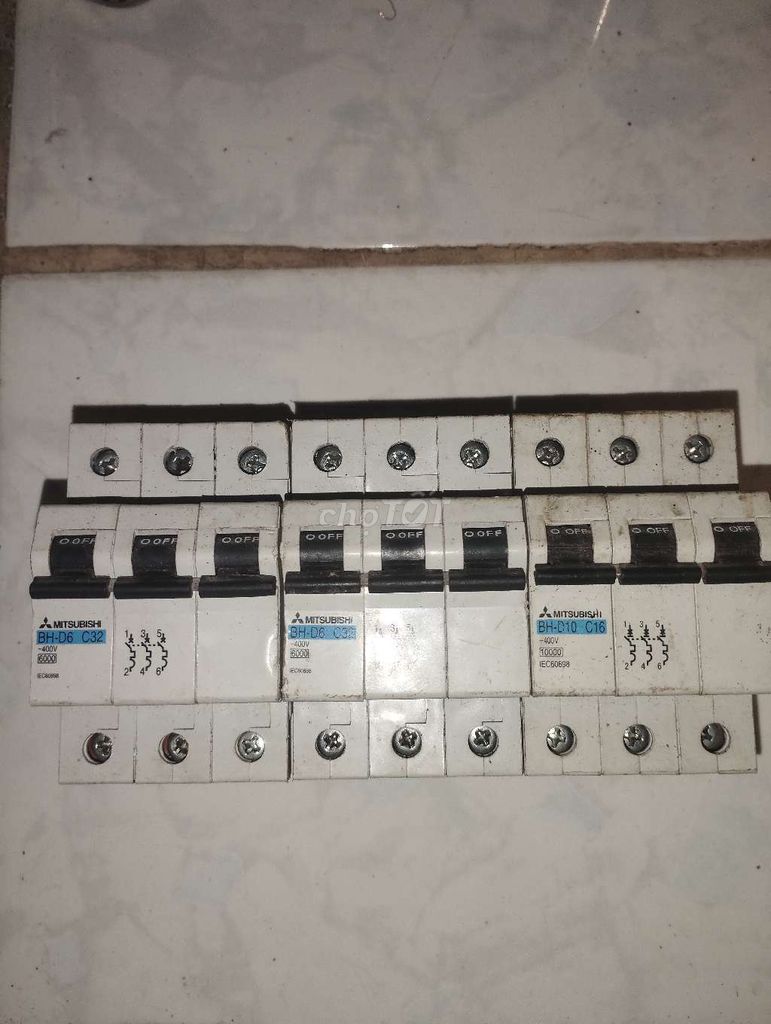 Aptomat Mitsubishi BH-D6 C32. Mua bán Nội thất, đồ gia dụng khác tại Huyện Đức Hòa Long An được đăng bởi Hai Nguyen hình 1