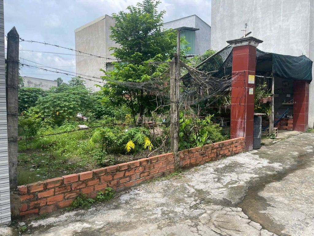 CẦN BÁN ĐẤT 200M2 , SÔNG LU, CỦ CHI