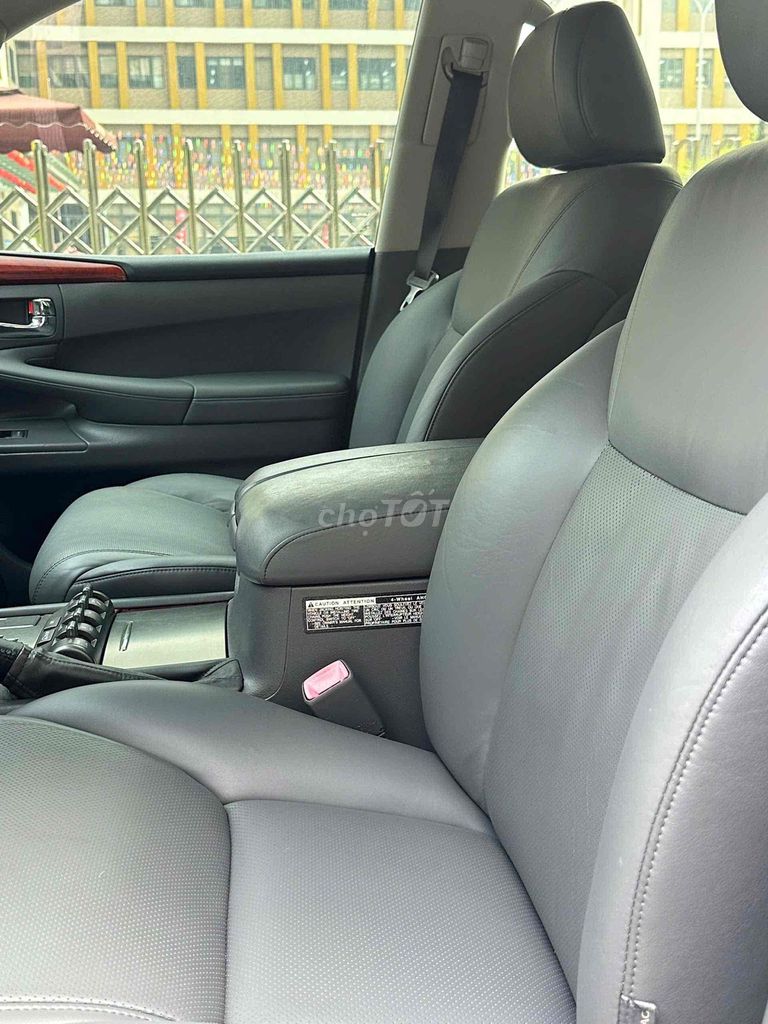 Lexus LX570 model 2015 siêu chất giá rẻ. Mua bán Ô tô tại Quận Cầu Giấy Hà Nội được đăng bởi Cao Quý hình 7