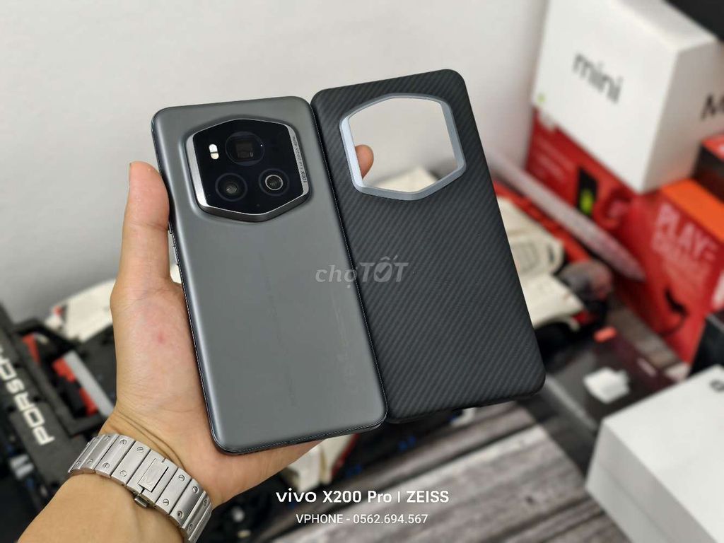 Honor Magic 6 RSR 1024GB Xám. Mua bán Điện thoại tại Quận Nam Từ Liêm Hà Nội được đăng bởi Quốc Việt hình 1