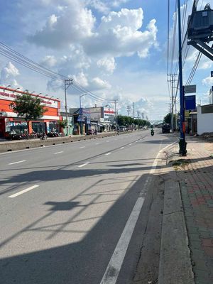 MT Đặng Thúc Vịnh Dt 10x21 Thổ 142m2 Vía 13.2 tỷ