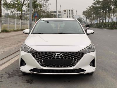 Hyundai Accent 2021 1.4 MT - 70000 km