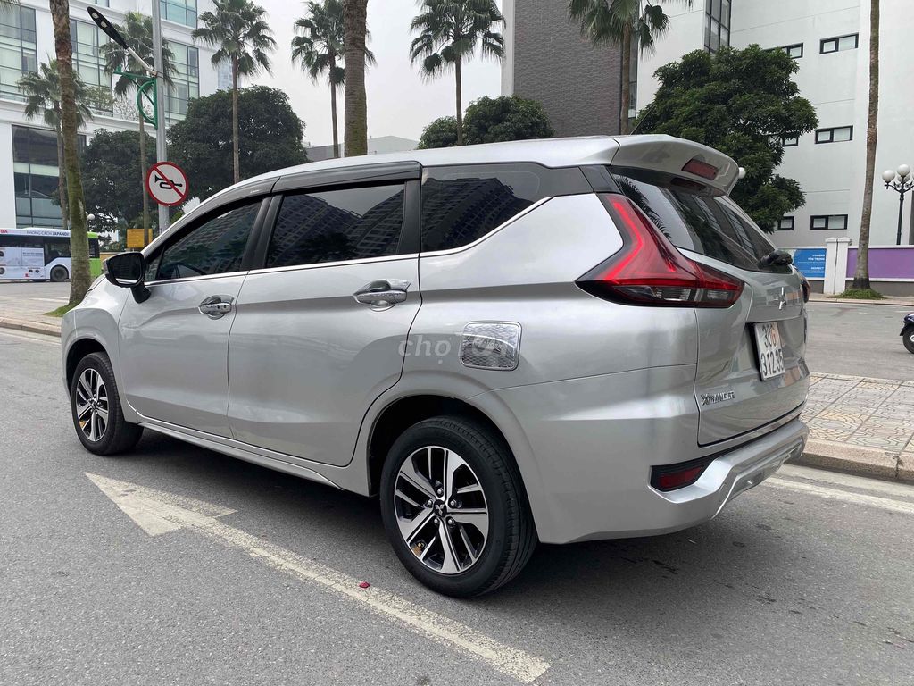 Mitsubishi Xpander Premium 2020 1.5AT - 91000 km. Mua bán Ô tô tại Quận Hai Bà Trưng Hà Nội được đăng bởi Văn Hậu hình 3