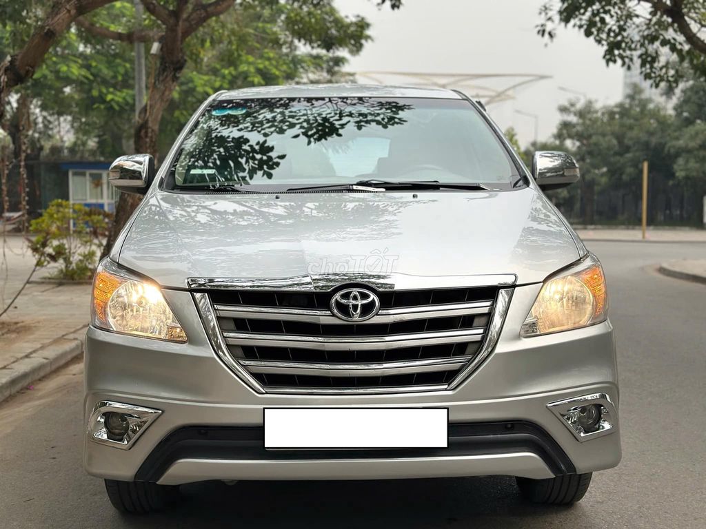 Toyota Innova 2.0E 2016  dk 17 mt 1Zin nguyên