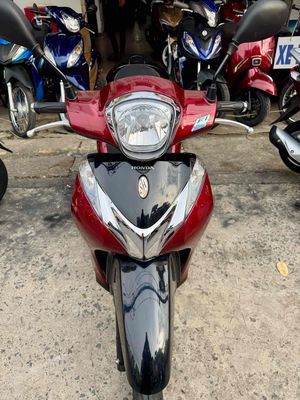 🔵🔵 SH Mode đỏ đen T11/2016 khoá Smarkey có góp. Mua bán Xe máy tại Thành phố Biên Hòa Đồng Nai được đăng bởi XE MÁY CŨ THÀNH MỸ 