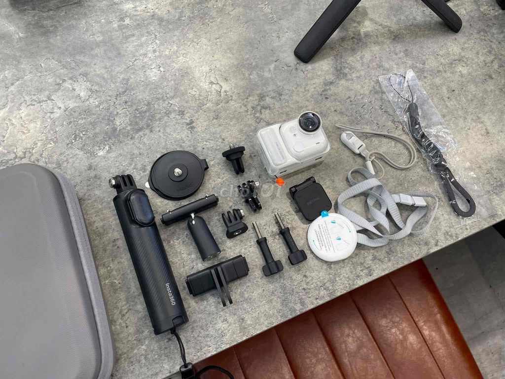 Insta360 GO Ultra Combo Trắng. Mua bán Máy ảnh, Máy quay tại Huyện Gia Lâm Hà Nội được đăng bởi Vũ Văn Thượng hình 1