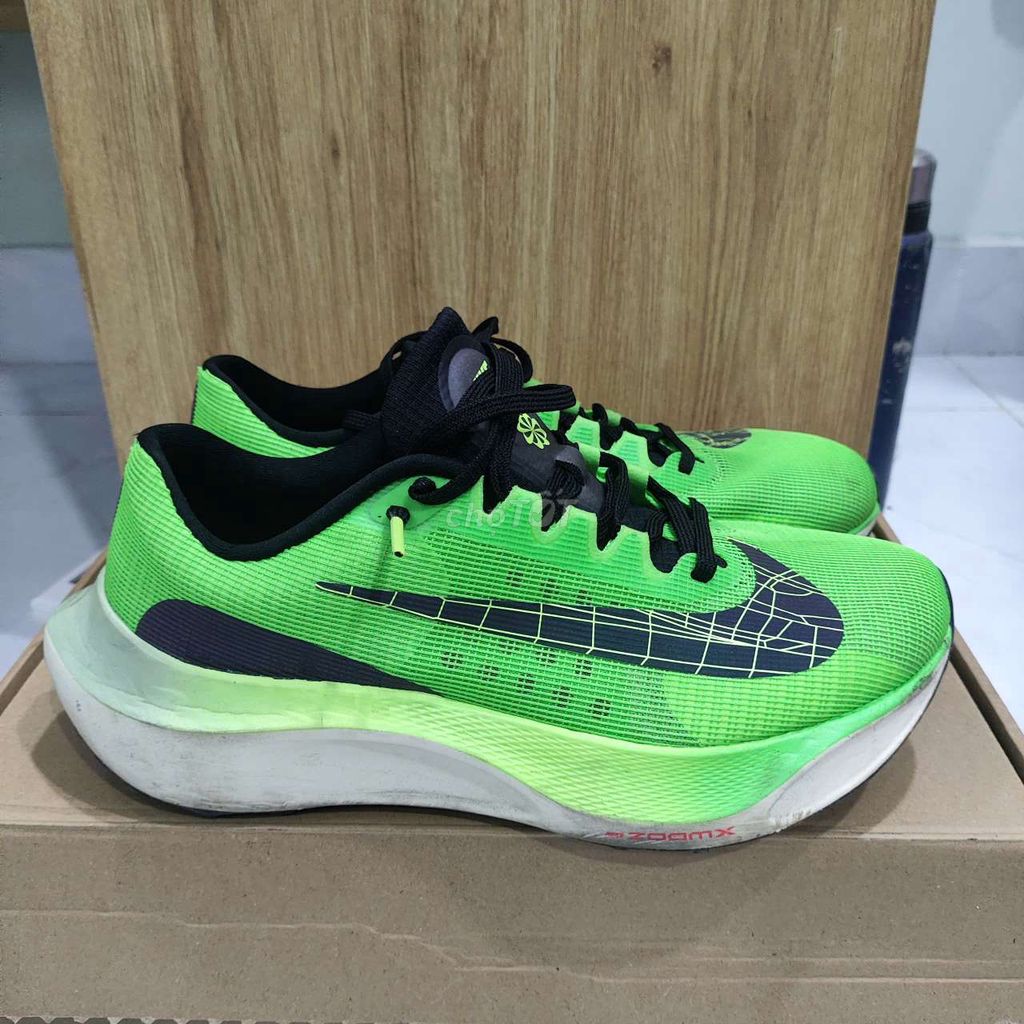 ( Size 42 ) Giày chạy bộ Nike zoom Fly5 chính hãng