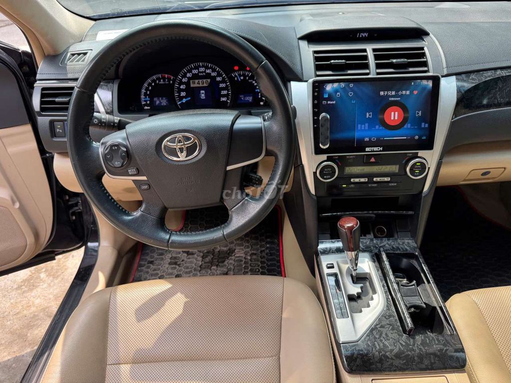 Toyota Camry 2013 2.0E, màu đen, lướt 41.000 km. Mua bán Ô tô tại Quận Bình Tân Tp Hồ Chí Minh được đăng bởi Son Do hình 8