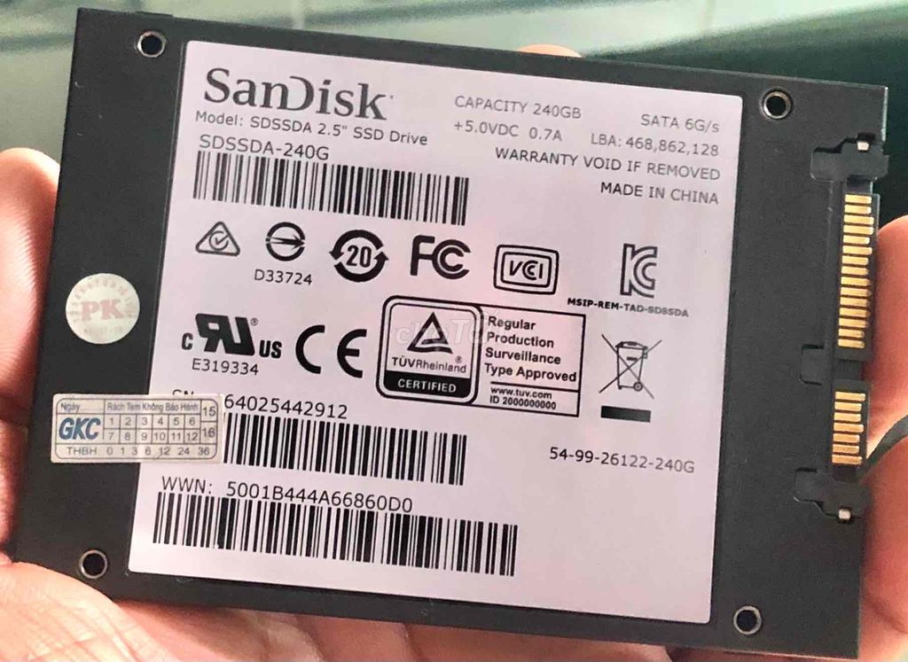 Thanh lý SSD SanDisk 240G