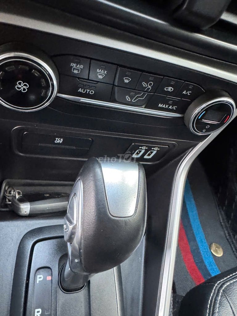 Ford EcoSport 2018 Titanium 1.5L AT - 100000 km. Mua bán Ô tô tại Quận Phú Nhuận Tp Hồ Chí Minh được đăng bởi xe39com hình 2