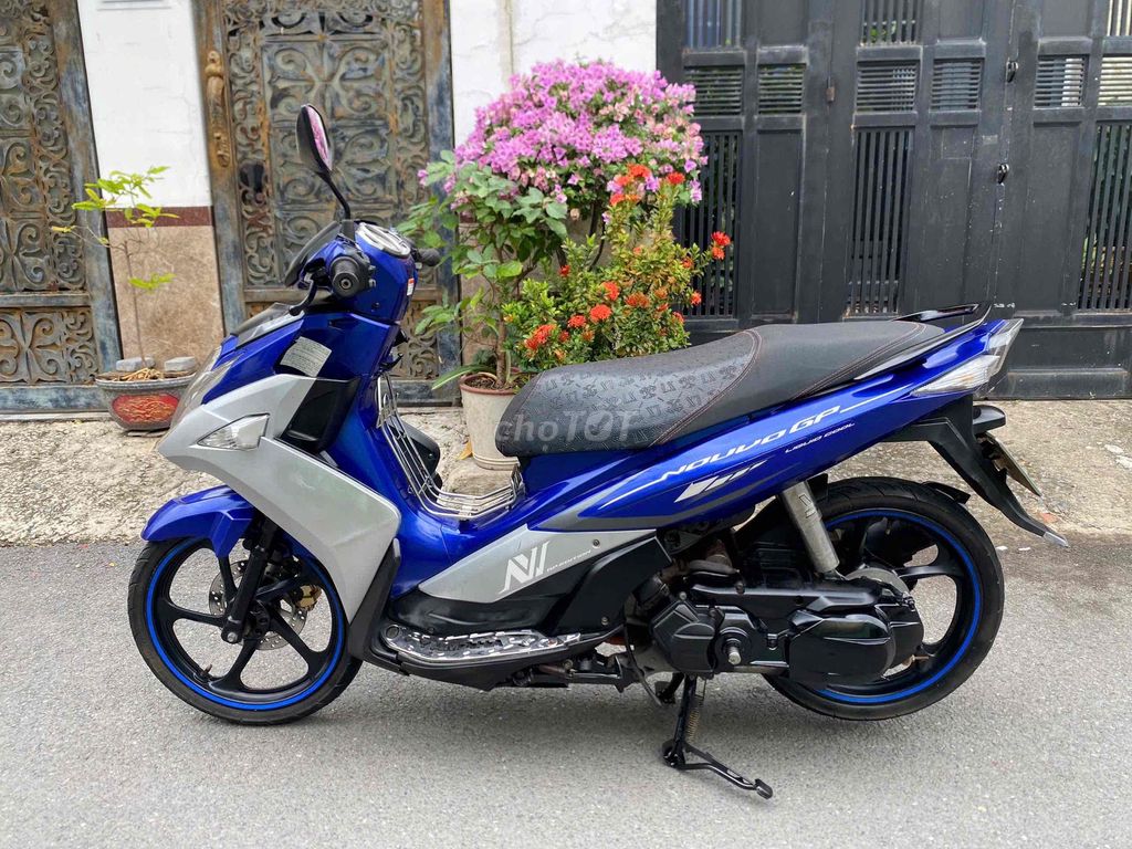 Yamaha Nouvo 6 Fi 2014 Сине-серебристый